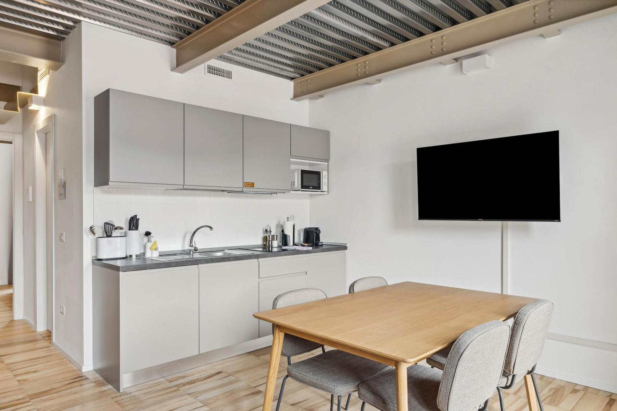 Limehome Rome Via Fortebraccio الغرفة الصورة