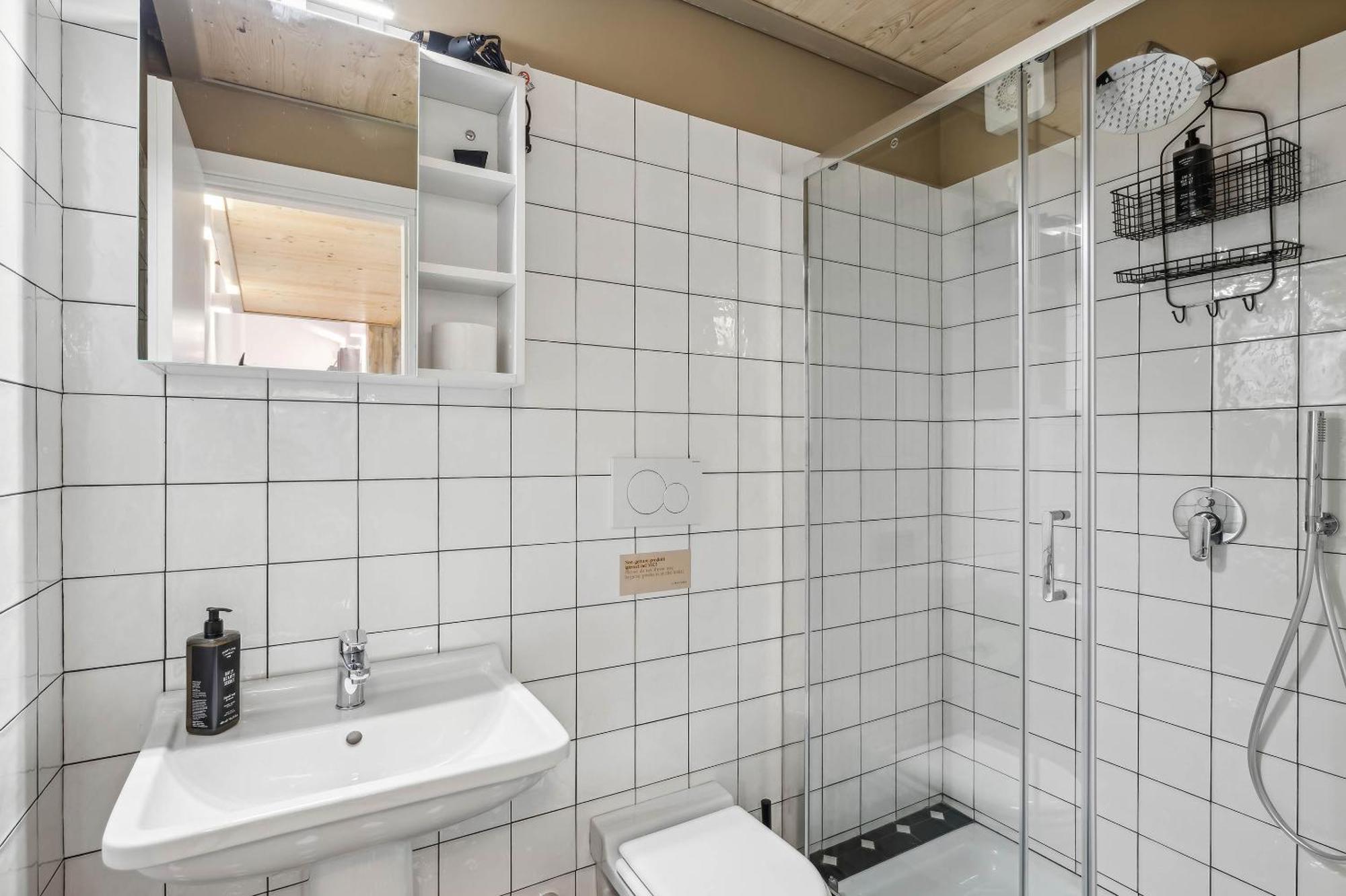 Limehome Rome Via Fortebraccio الغرفة الصورة
