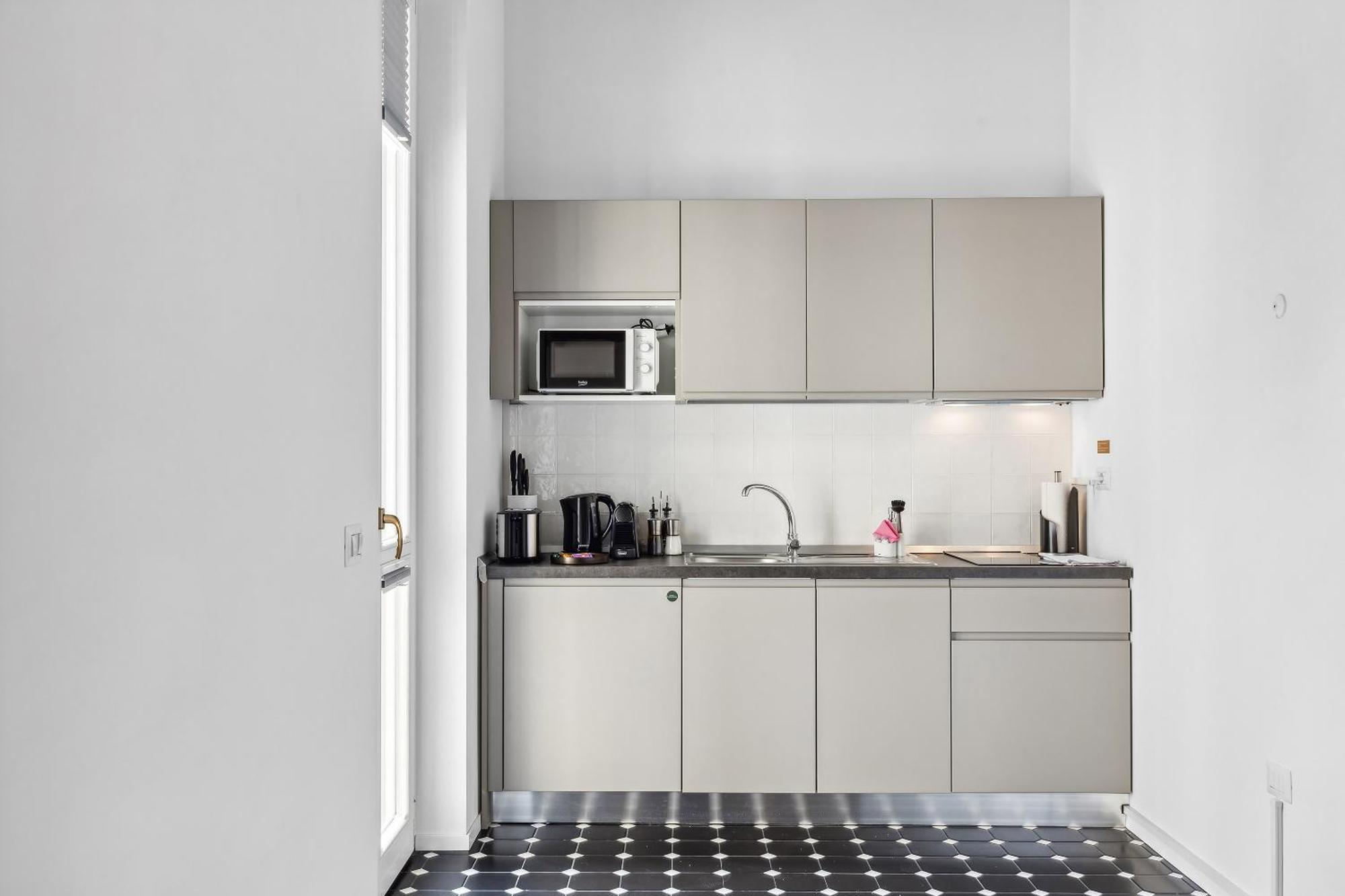 Limehome Rome Via Fortebraccio الغرفة الصورة